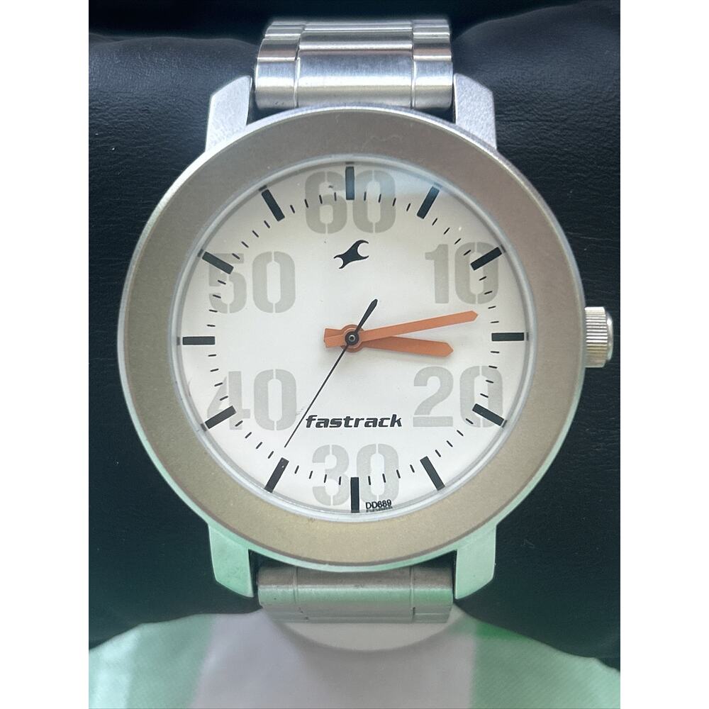 Fastrack Silver Tone Men’s Quartz Watch